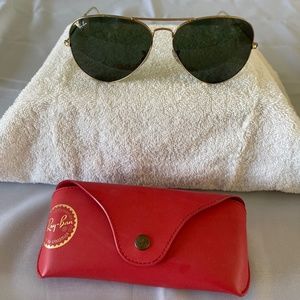 Ray-Ban Aviator Sunglasses